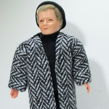 Dressed Man Doll 07 0207 Blk-Wh Tweed Overcoat Caco Dollhouse Miniature - $35.57