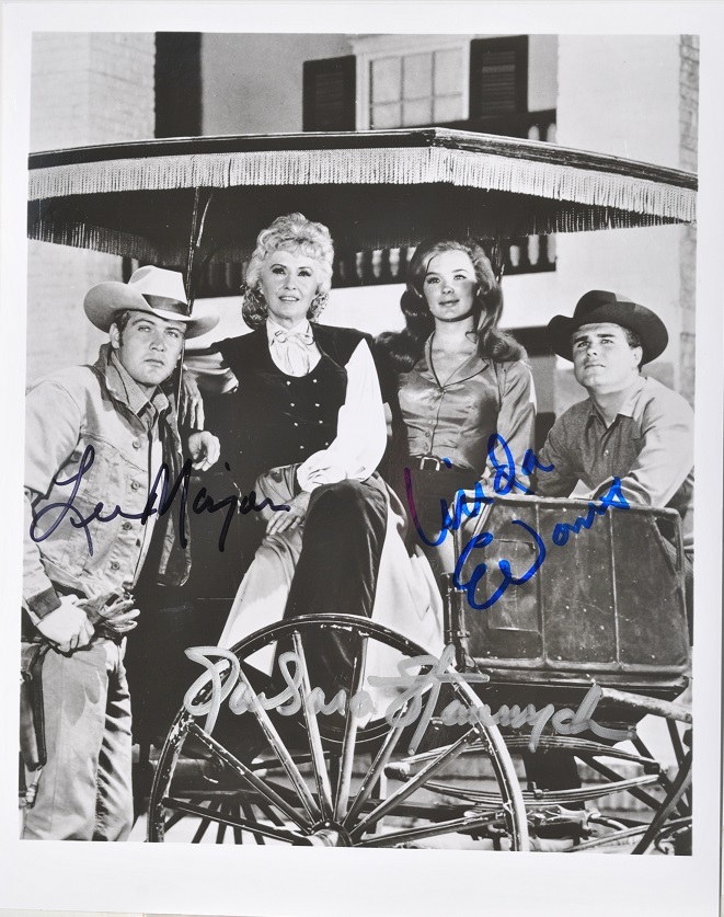 THE BIG VALLEY CAST Signed Photo x3 Lee Majors, Linda Evans, Barbara