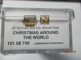 Micro-Trains # 10158740 Christmas Around the World 40' Hy-Cube Box Car N-Scale image 6