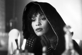 Whitney Houston in The Bodyguard 18x24 Poster - $23.99