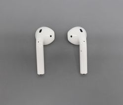 Apple AirPods 2nd Generation with Charging Case MV7N2AM/A  image 5