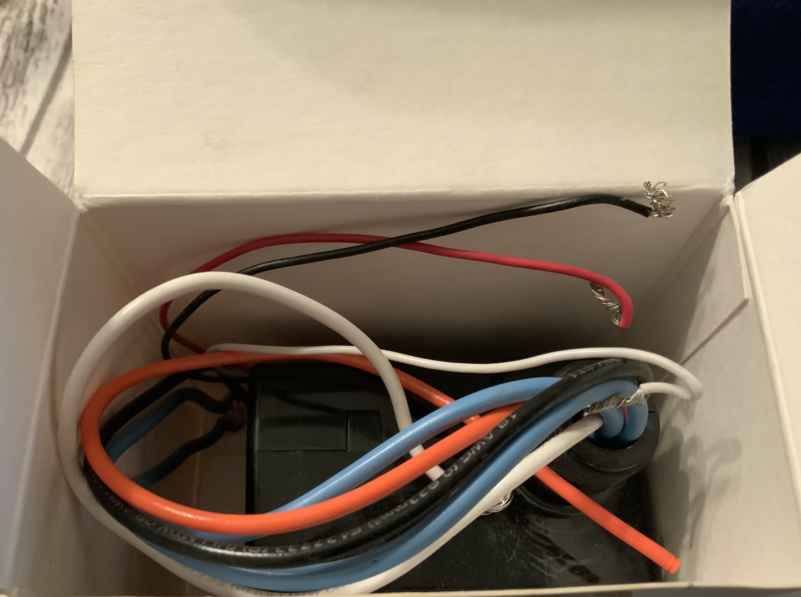 SensorSwitch MP20, enclosed energy management equipment, 184CHG, power