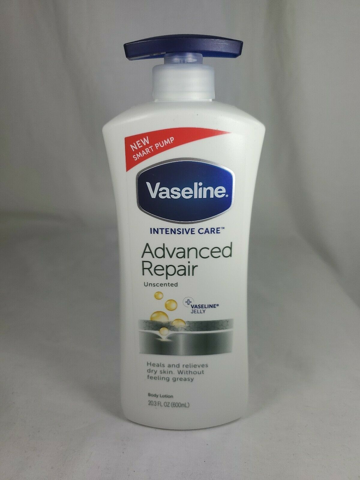 Vaseline Intensive Care non greasy Advanced Repair Unscented Body Lotion 20.3 Oz