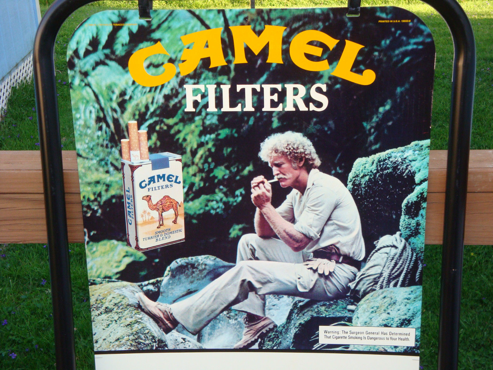 Show full-size image of Vintage 1983 CAMEL Filters Lithographed Metal CURB ...