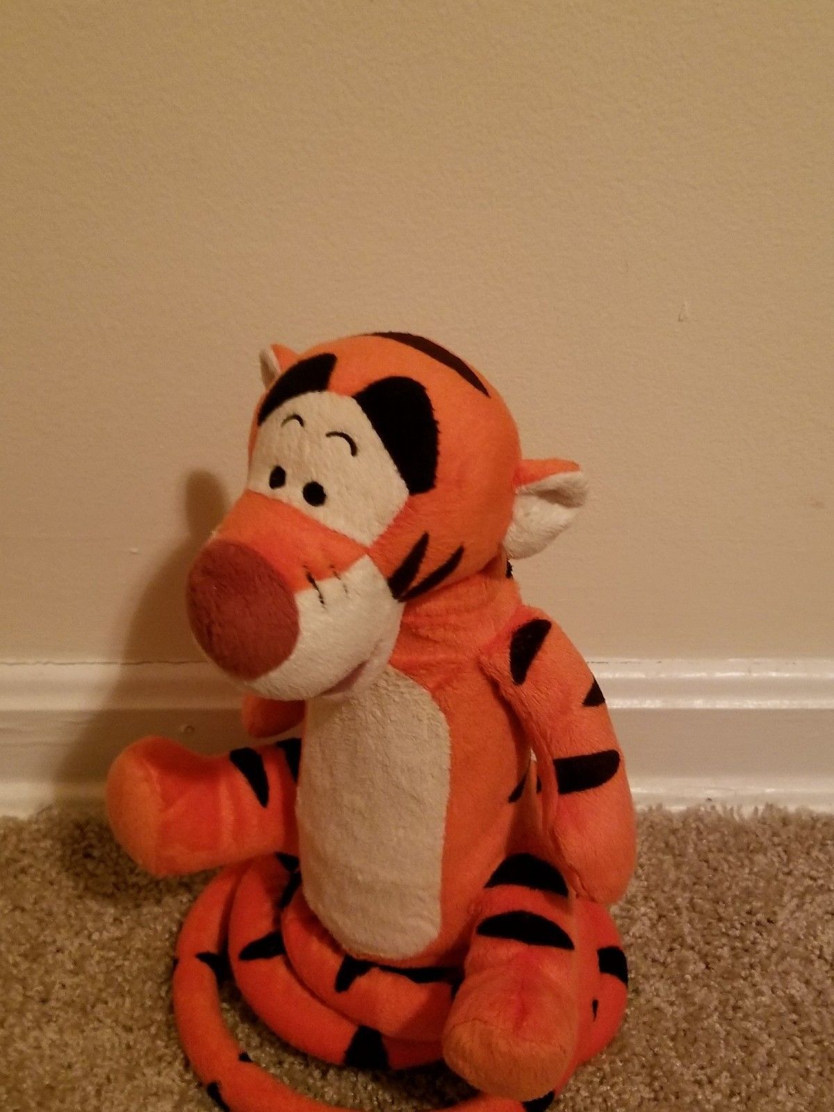 bouncing singing tigger toy