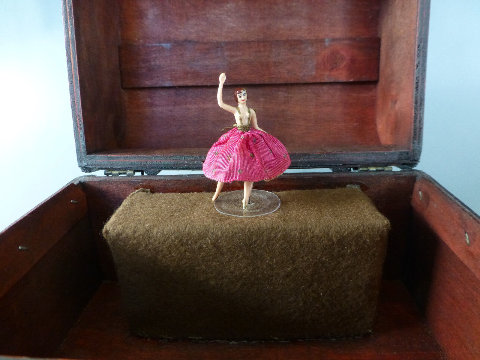 vintage dancing ballerina music box