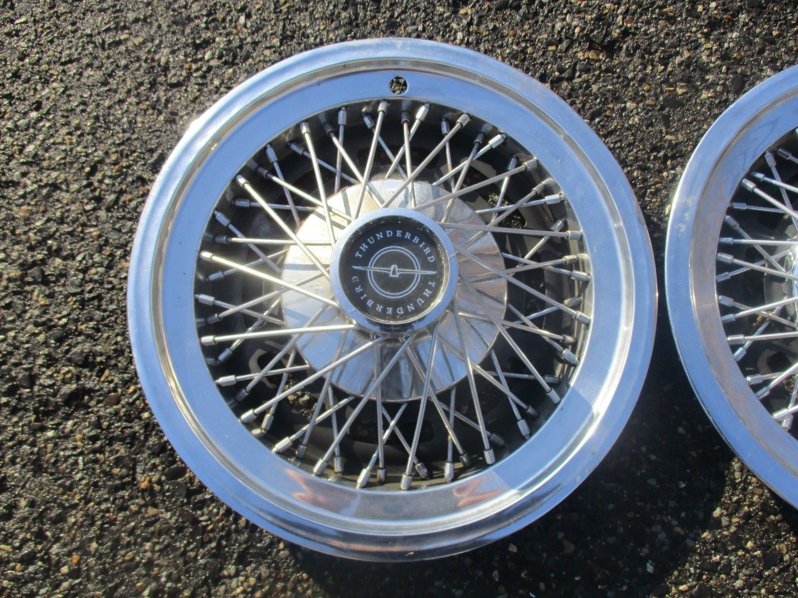 15 inch wire spoke hubcaps