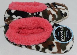 Snoozies Brand KCM005 Pink Dark Camouflage Girls House Slippers Size S image 2