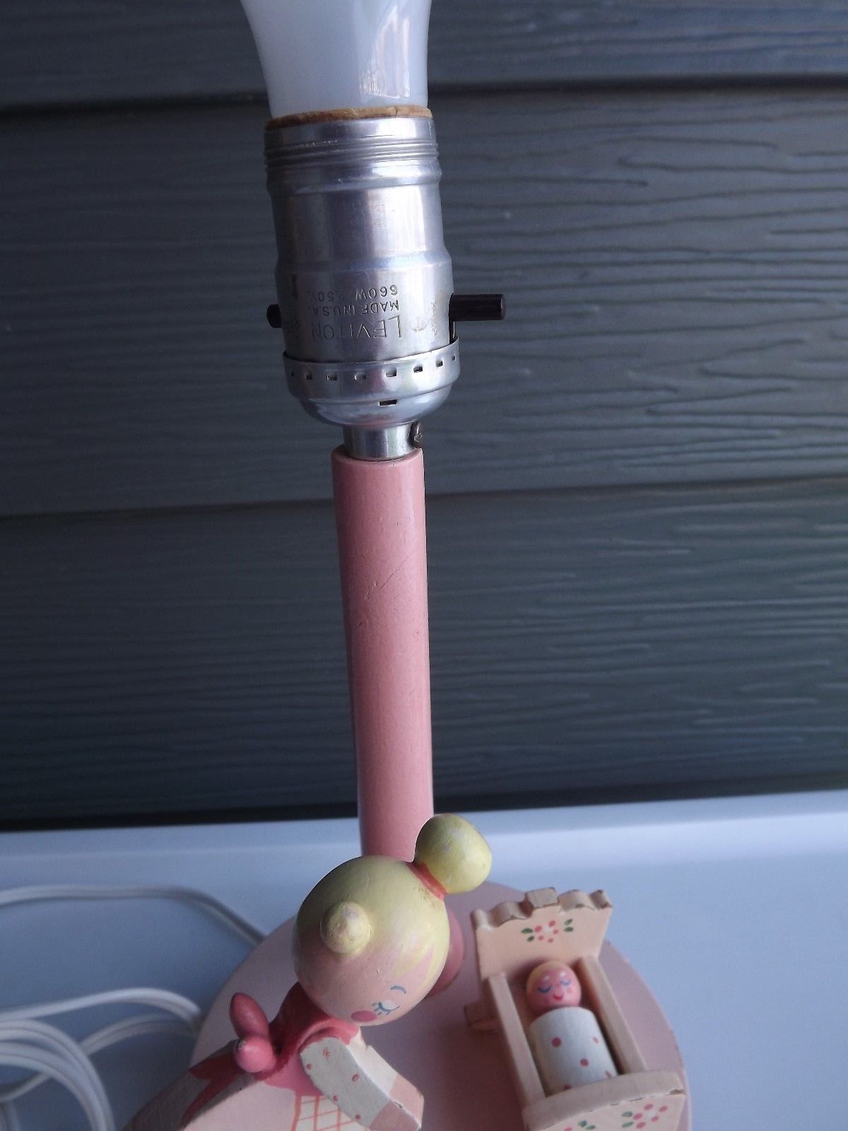 1950's Vintage Underwriters Laboratories Portable Nursery Lamp Baby In