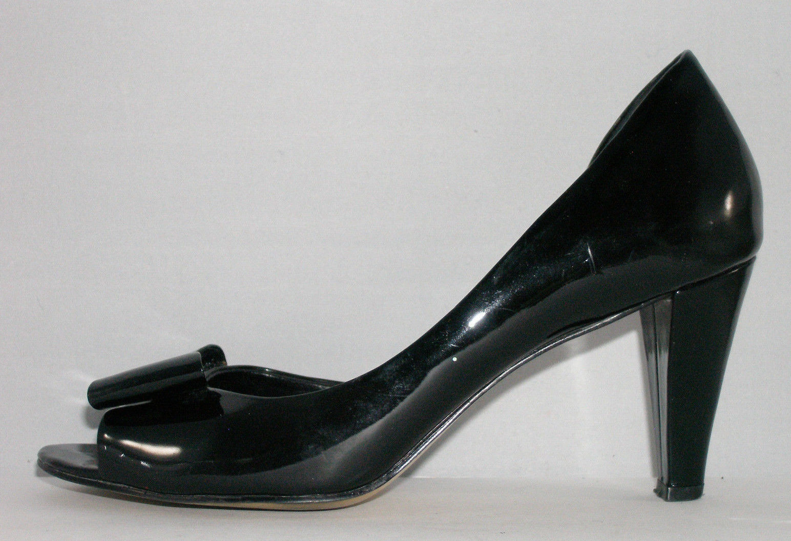 franco sarto vanity pump