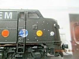 Micro-Trains # 98701810 Solar System FT Powered A-Unit N-Scale image 3