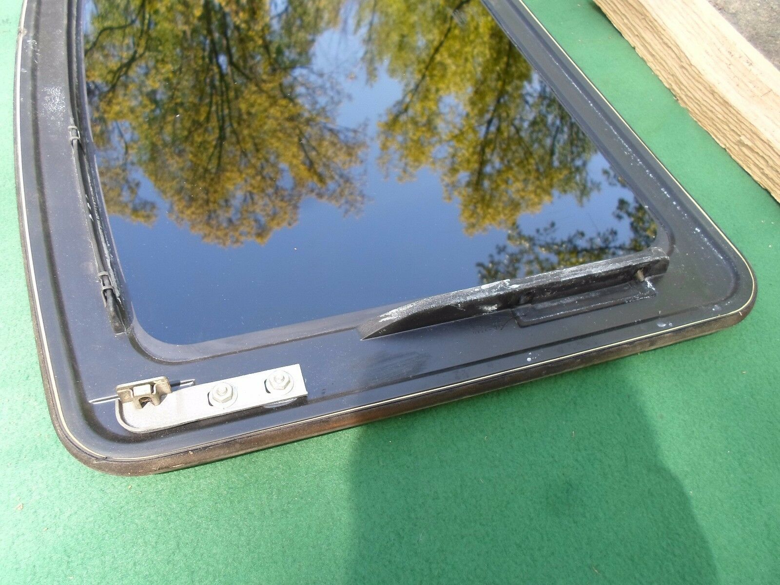 Aftermarket Asc Inalfa Model 800 Inbuilt Sunroof Glass Panel With