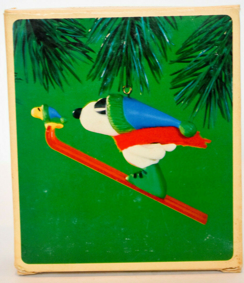 Hallmark Red Box Ornament Woodstock With Skiis Peanuts