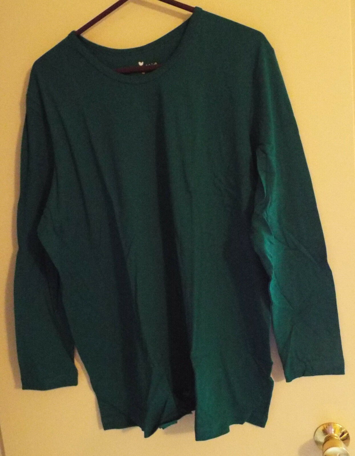 Women's Crew Neck Long Sleeve T-Shirt Tee in Dark Jade - Women's Clothing