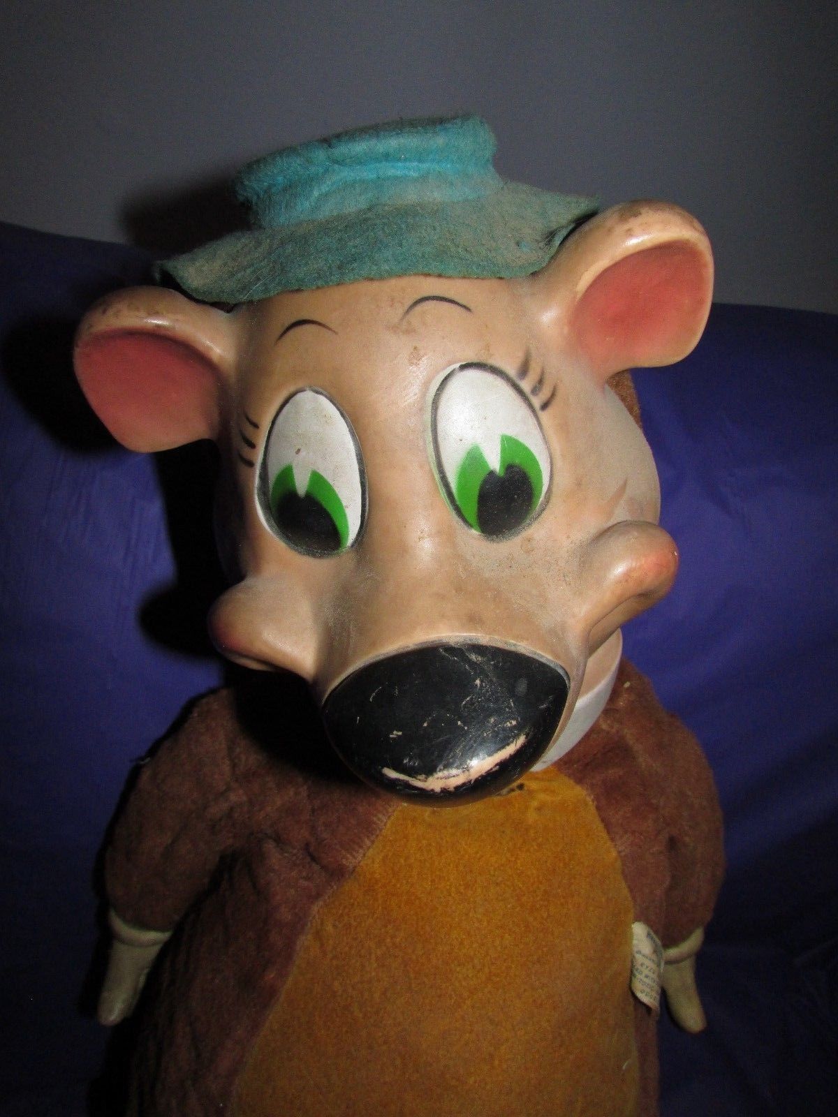 huckleberry hound stuffed animal