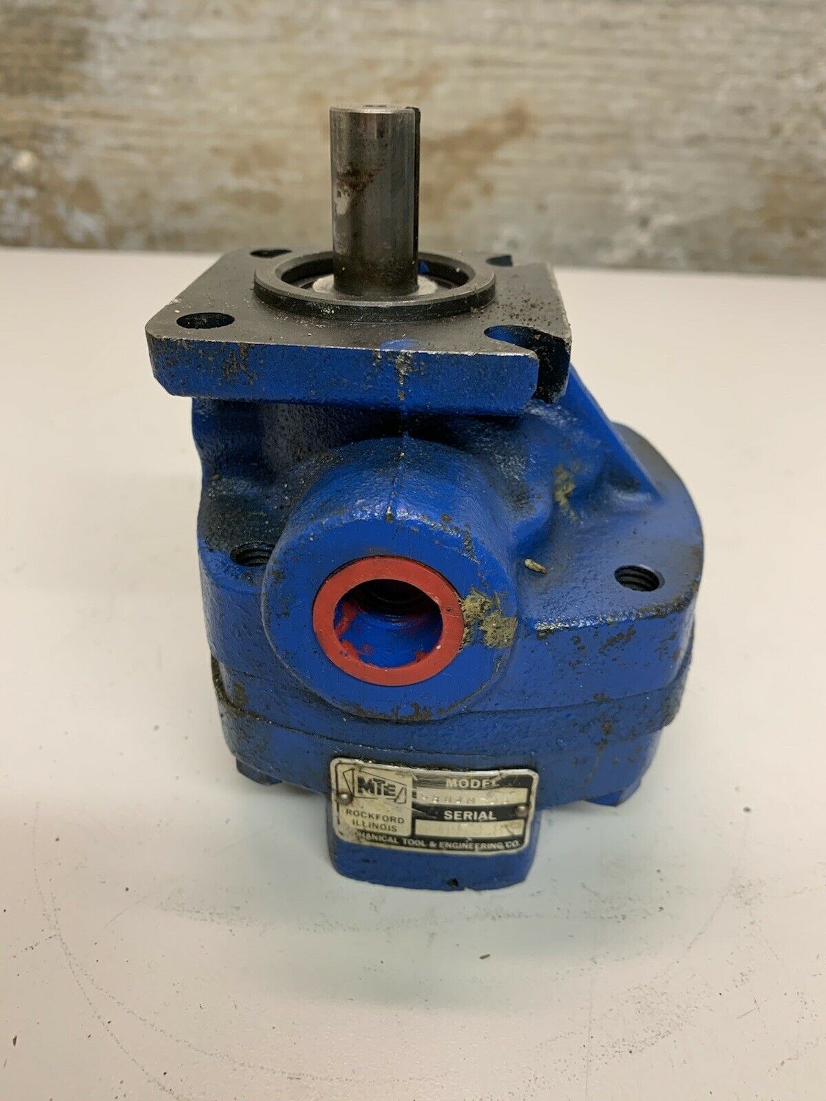 240300 MTE Hydraulic Gear Pump C304M-23 - Hydraulic