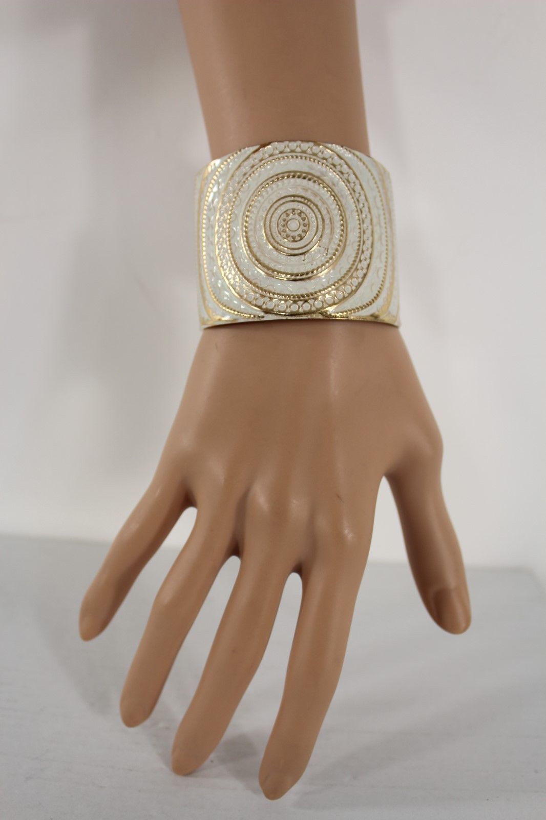 Bracciale Chiodato Pelle Bracciale Punk Chiodato Eigso - Stile Retro Biker In Pelle Con Rivetti, Regolabile Per Uomo E Donna Bracciale Chiodato Uomo Donna - 2
