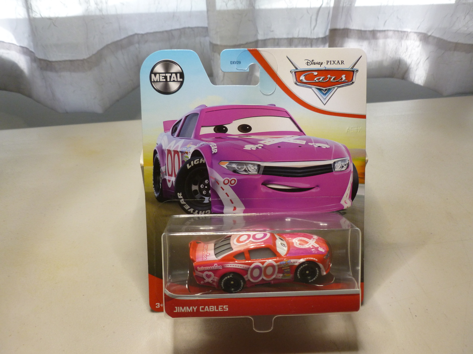 DISNEY PIXAR CARS 2 PACK ERASERS ON THE BOTTOM OF CAR A FULLY DETAILED CAR BODY 