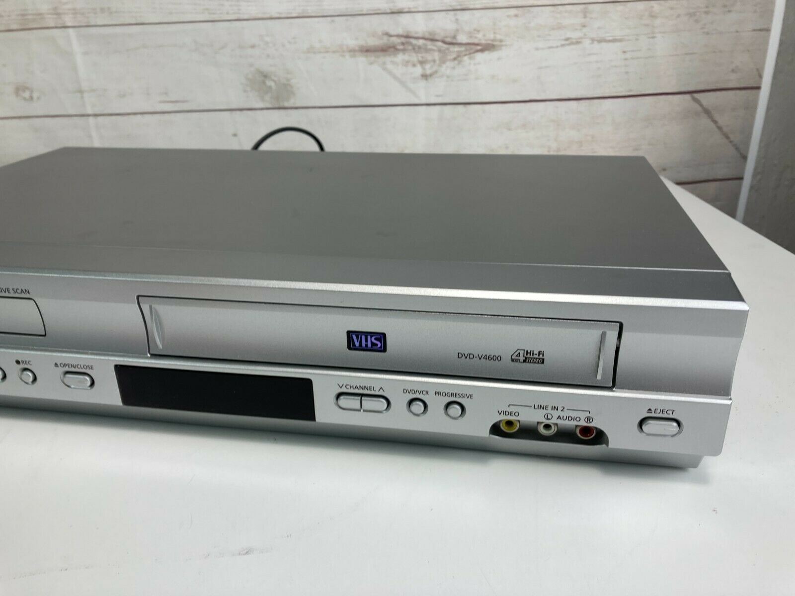 Samsung DVD-V600 4 Head Vcr Vhs Player Works and 50 similar items
