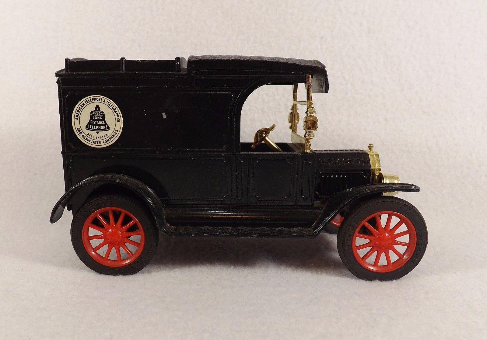 Vintage ERTL Ford 1913 Model T Van AT&T Collectors Bank Black/Red ...