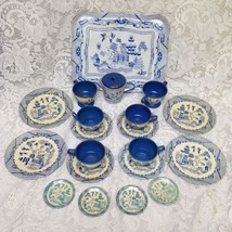 1950s, Ohio Art  Blue Willow 21-pc Child&#39;s Tin Tea Set - $142.45