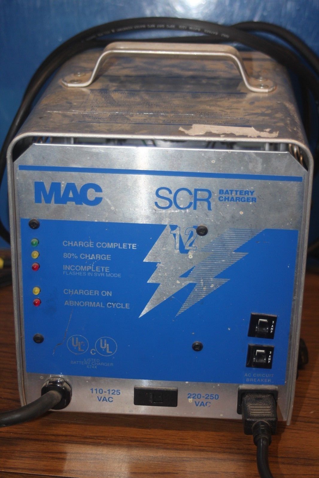 Mac SCR 12V Battery Charger SCR121037 Batteries & Chargers