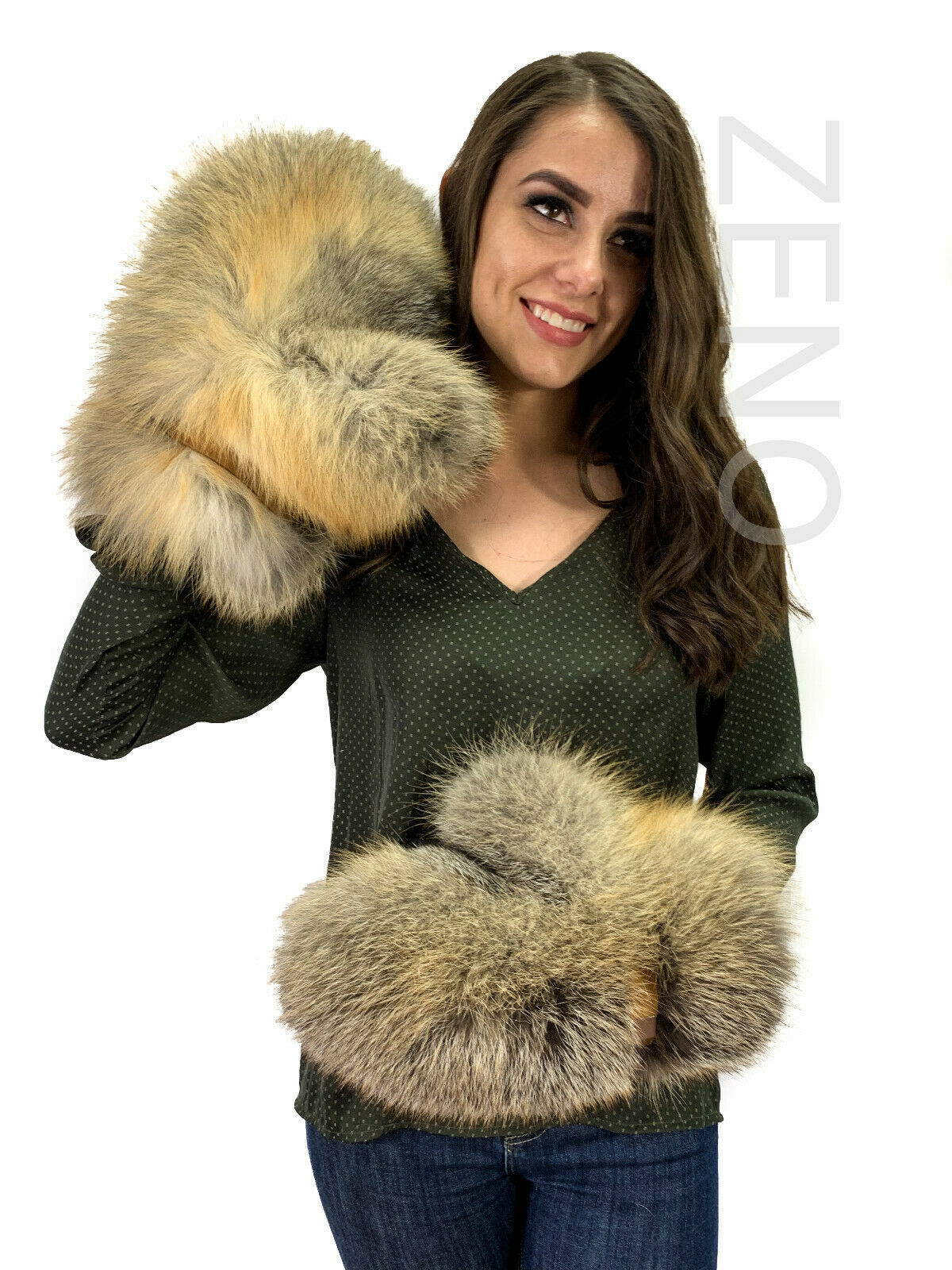 Giant Natural Golden Island Fox Fur 