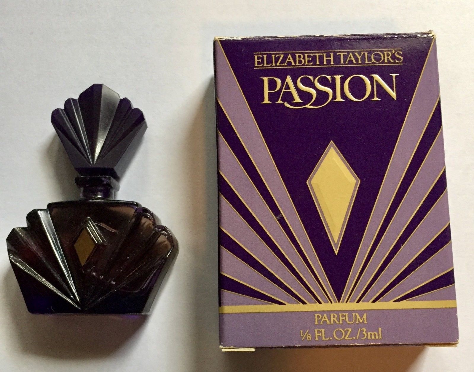 Elizabeth Taylor's Passion Parfum .8 Fl Oz Purple Small Bottle Box ...