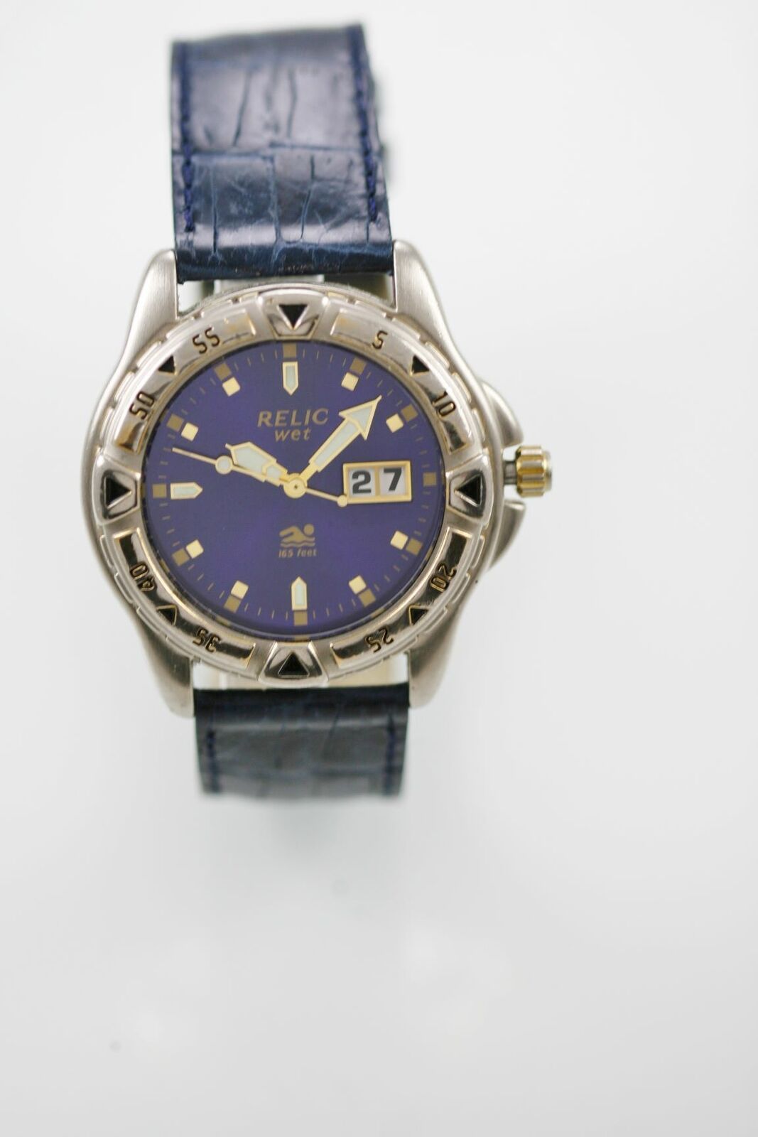 relic wet mens watch