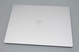Microsoft Surface Laptop 3 13.5" Core i5-1035G7 1.2GHz 8GB 128GB SSD image 3