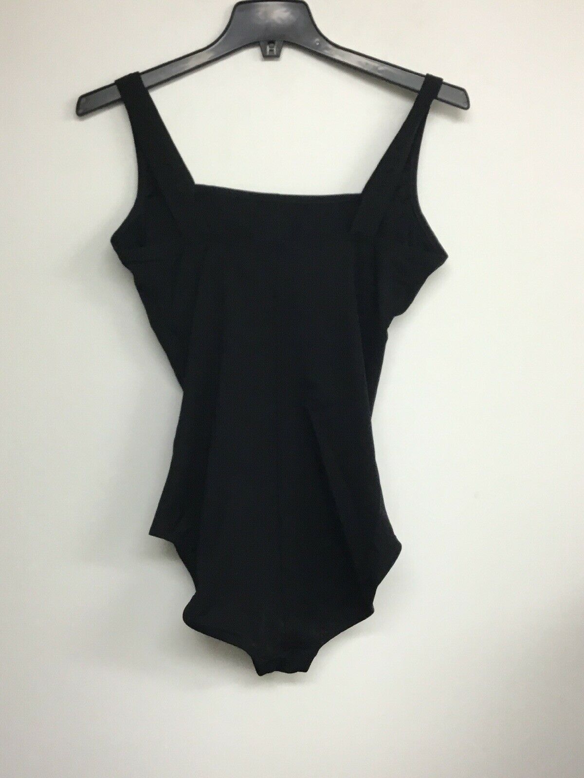 Speedo Womens One Piece Hydro Bra Swimsuit Black With Ruffle Front