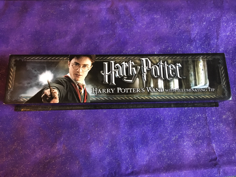 The Noble Collection NN1910 Harry Potter Illuminating Wand, 14-Inch - Other