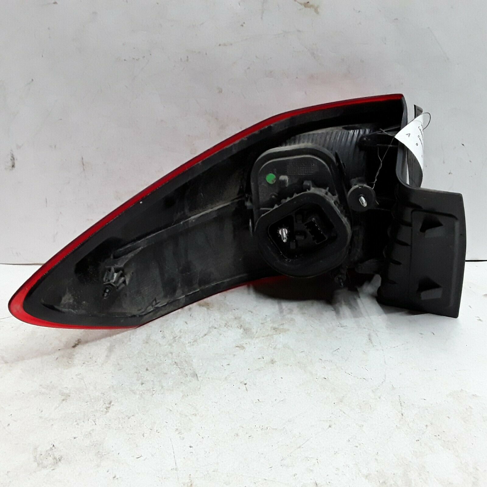 13 14 15 16 Ford CMax right passenger side outer tail light assembly
