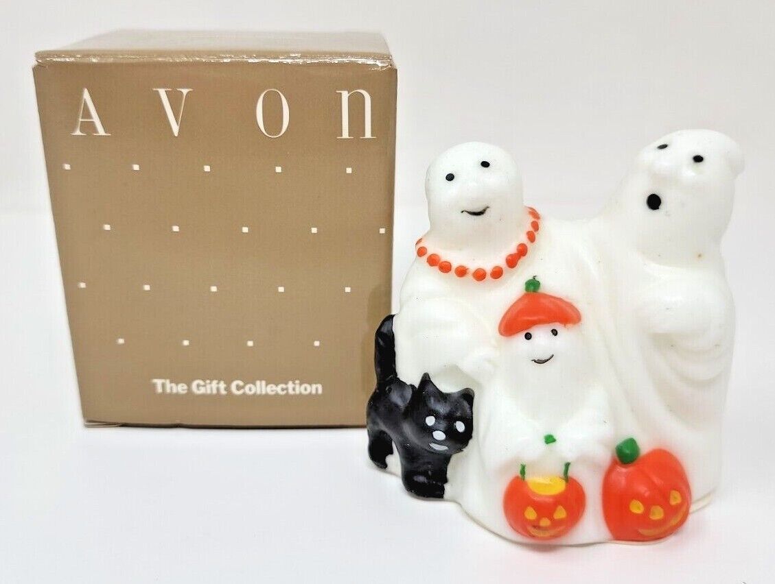 Primary image for Vintage Avon Halloween Ghost Pumpkin Ghostly Glow Figurine Bat Cat New Box U95