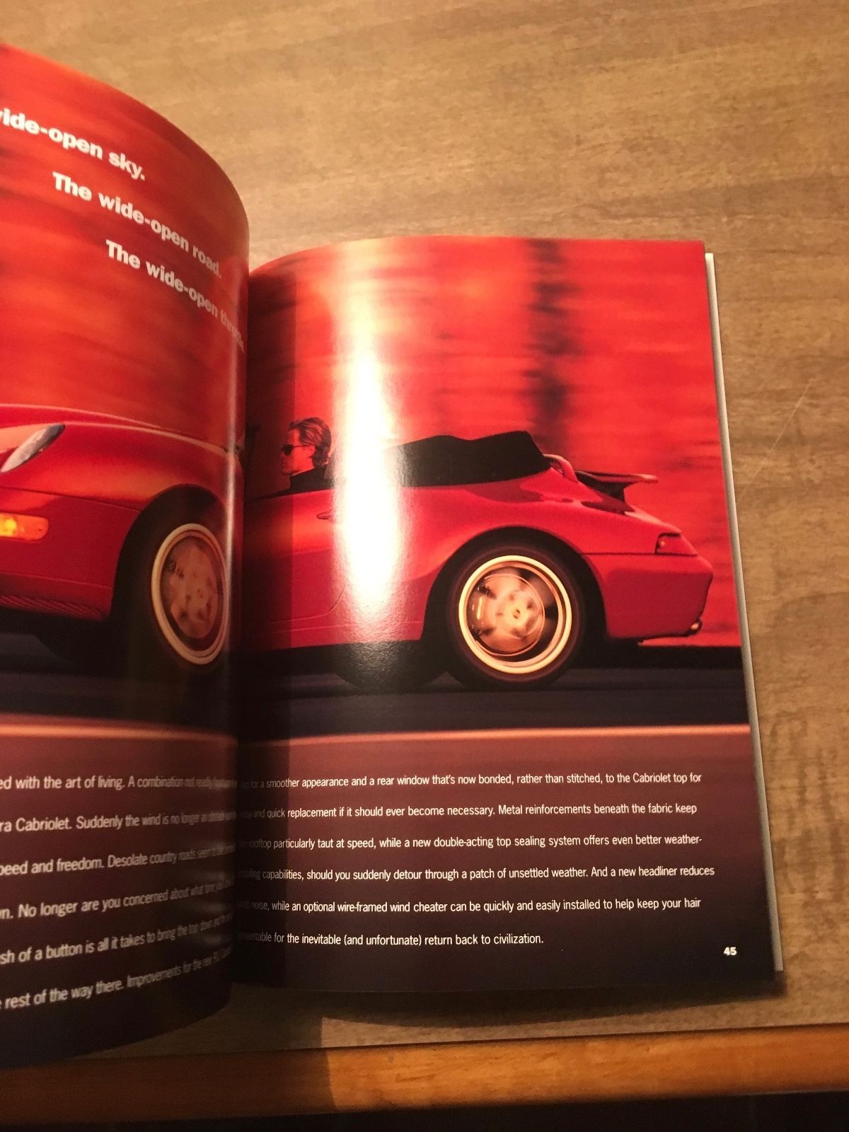 1995 Porsche 911 Carrera /& 911 Turbo Showroom Advertising Brochure