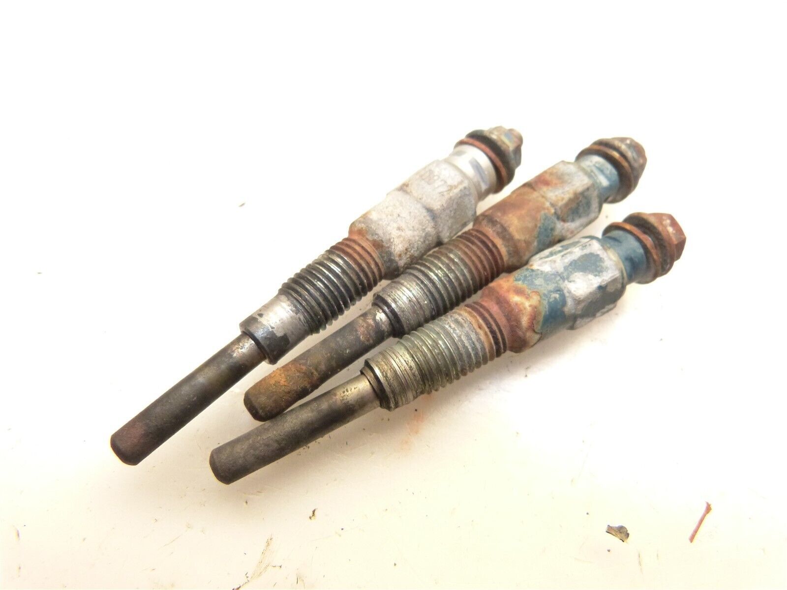 5215 ZeroTurn Diesel Mower Kubota D722 Engine Glow