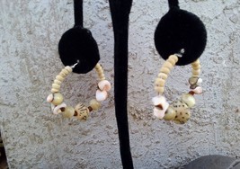 Sea Shell Hoop Earrings,  Vintage Shell Hoops,  Pierced Hoops, Seashell Beach Je - $8.00
