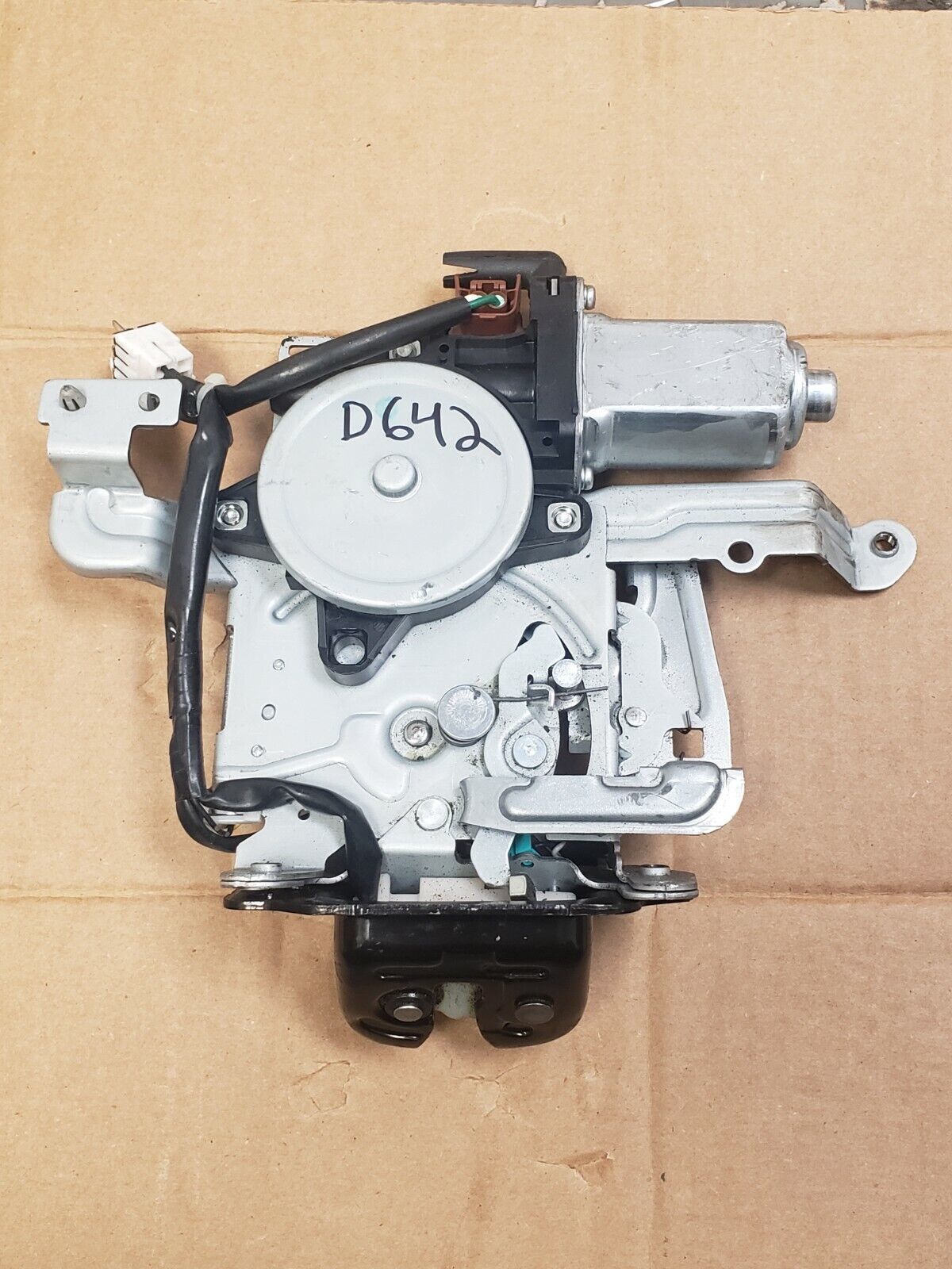 New OEM Power Gate Latch Actuator Nissan Murano 20152018 905001CA1B