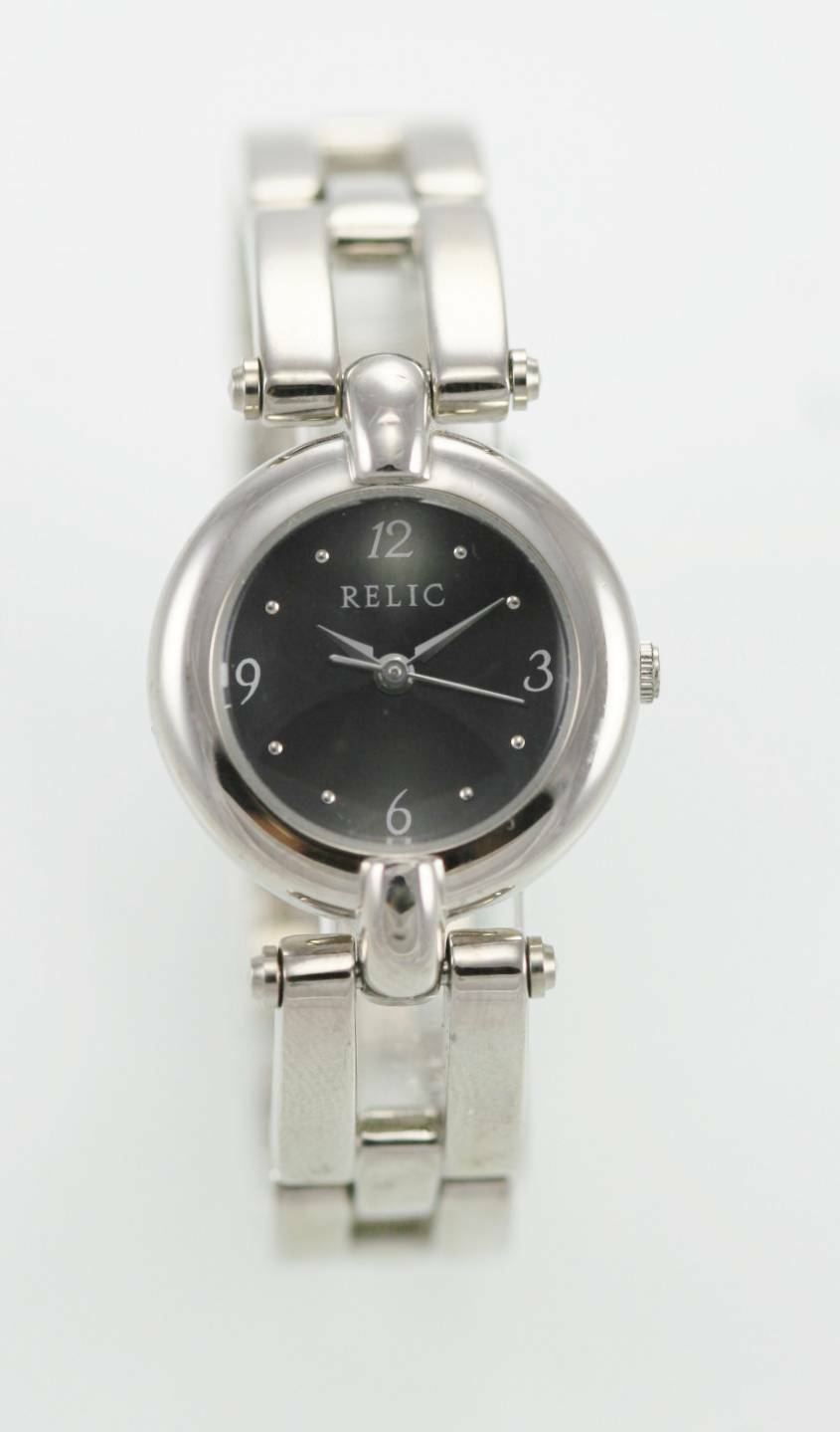 Relic Fossil Watch Womens Stainless Silver Water Resistant Battery Black Quartz Wristwatches