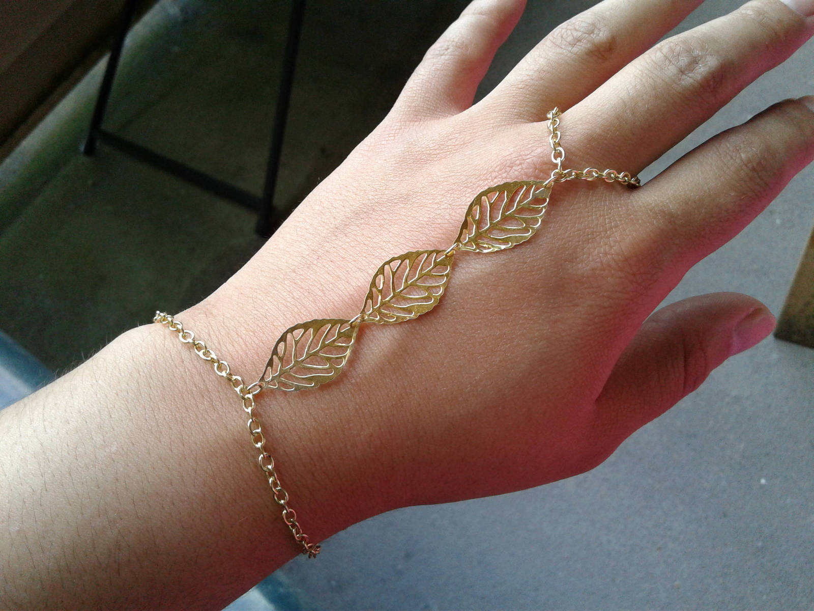 Slave Bracelet Gold Skeleton Leaves Hand Chain Slave Bracelet 14k Gold