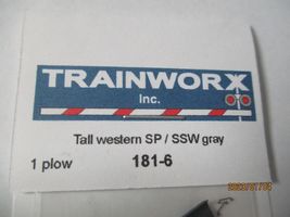 Trainworx Stock #181-6 Snowplow Tall Western SP/SSW Gray N-Scale image 3