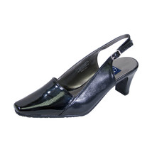  PEERAGE Meredith Women Wide Width Patent Leather Slingback Dress Pump  - $64.95