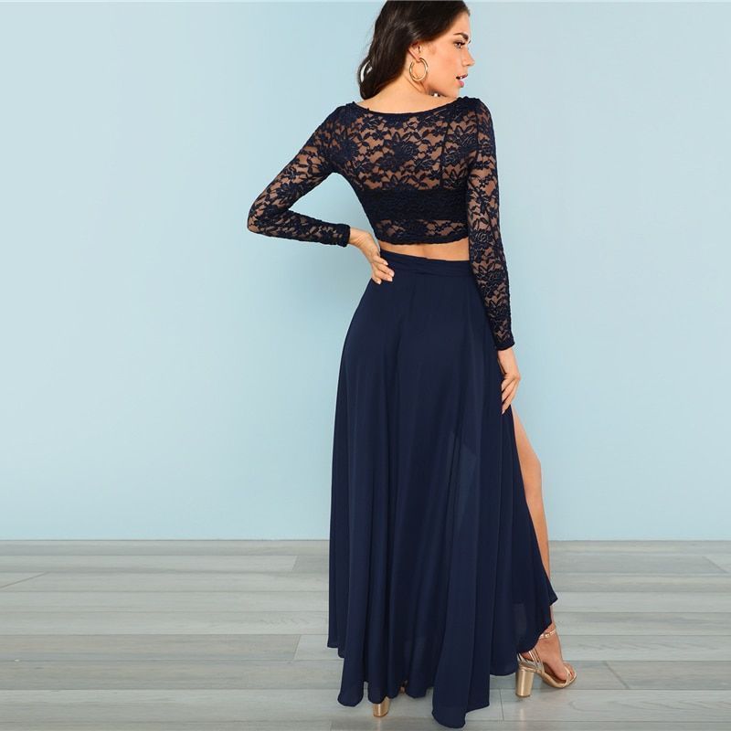 crop top long sleeve with skirt