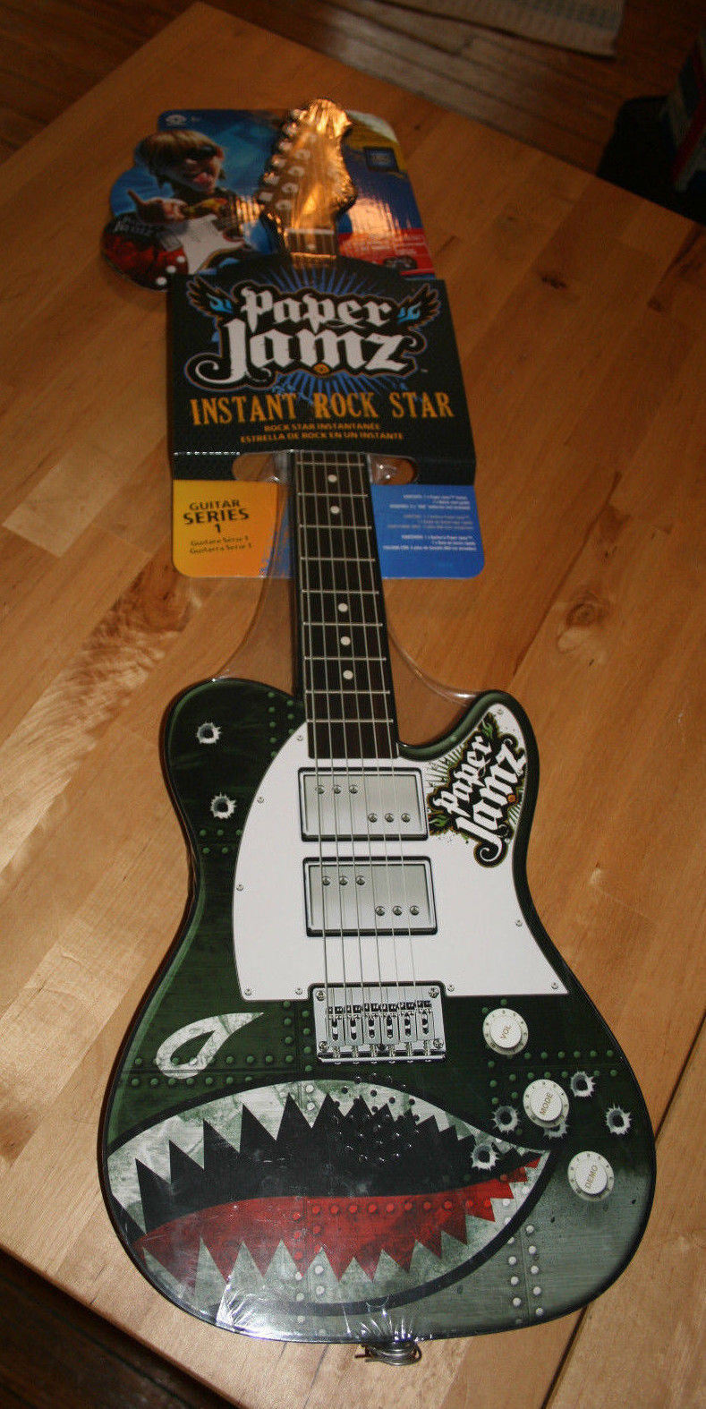 New 2009 Paper Jamz Guitar Wow Wee Instant Rock Star Series 1 Style 3