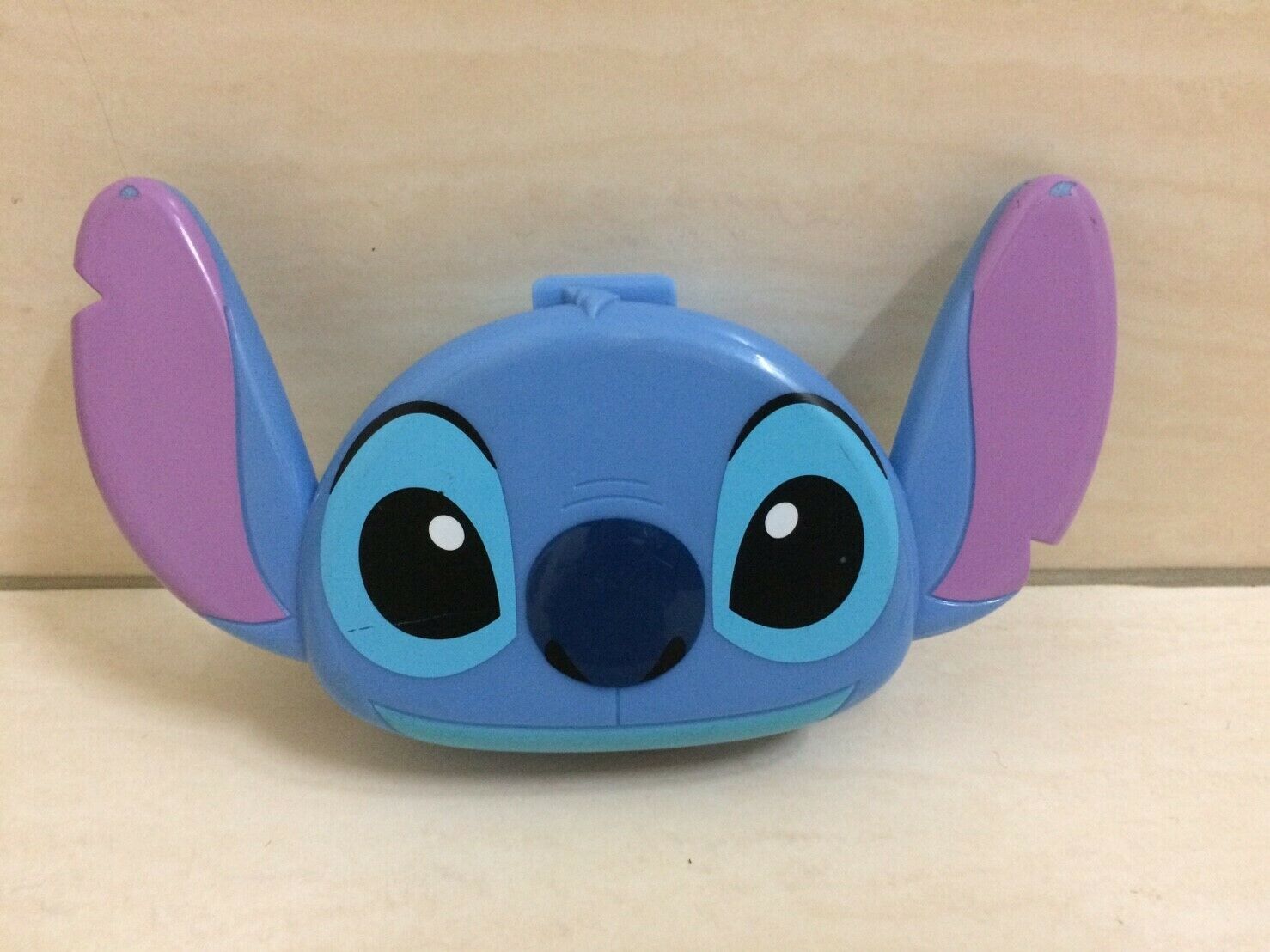 Disney Lilo and Stitch Plastic Box. Pretty and RARE collection - Other