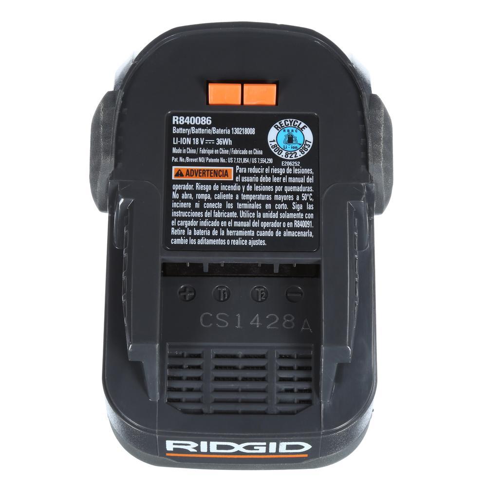 RIDGID 18Volt 2Speaker Charging Jobsite Bluetooth Radio Kit with (1