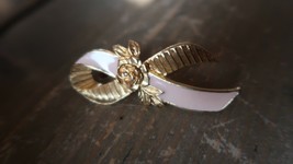 Gold Tone Pink Enamel AVON Breast Cancer Ribbon Pin 5.2cm - $11.88