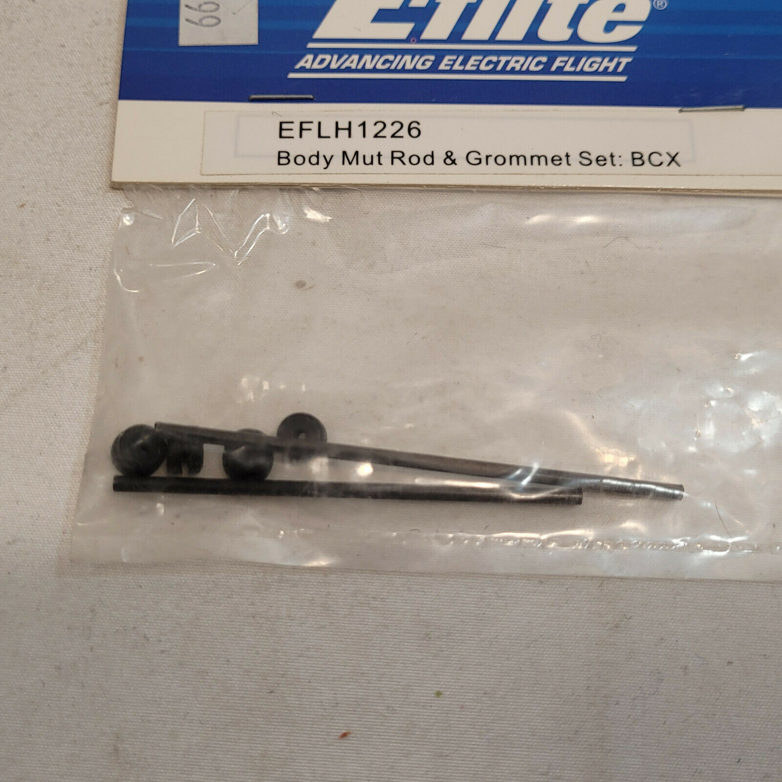 Blade EFLH1226 Body Mut Rod and Grommet Set BCX 