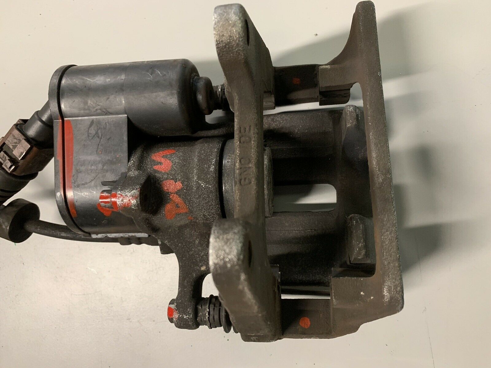 2005 06 07 2008 AUDI A6 REAR Left BRAKE CALIPERS ELECTRIC OEM Caliper