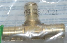 Watts 0653072 WaterPEX CrimpRing Brass Tee 1/2" X 1/2" By 1/2 Inch image 4